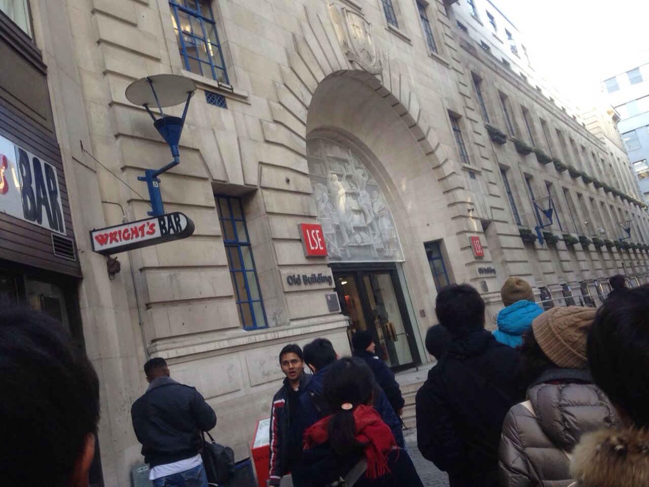 イギリスSV2014：LSEはロンドンの中心街Holbornに在る